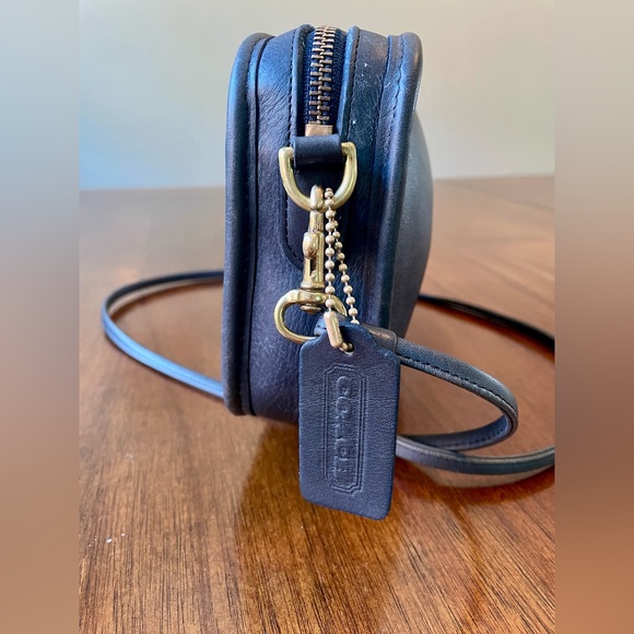 Vintage Coach Carnival 9925 Navy Blue - Picture 4 of 12